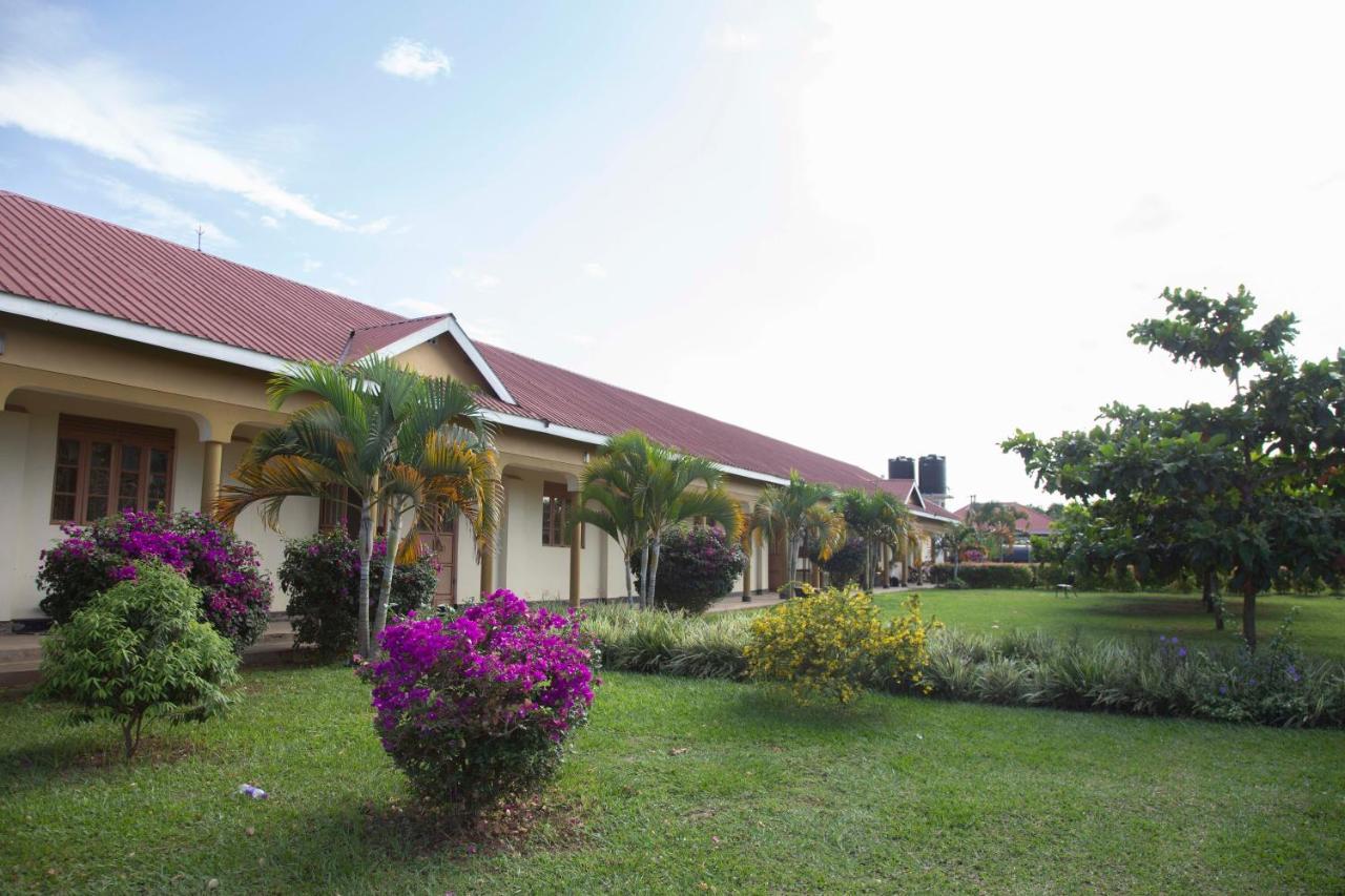 The Sparrow Hotels Soroti Экстерьер фото