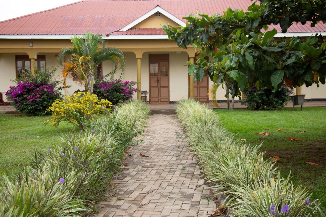 The Sparrow Hotels Soroti Экстерьер фото